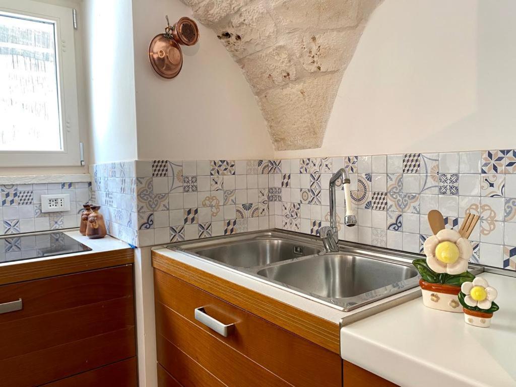 Dimora Dalia - Puglia Mia Apartments Monopoli Bagian luar foto