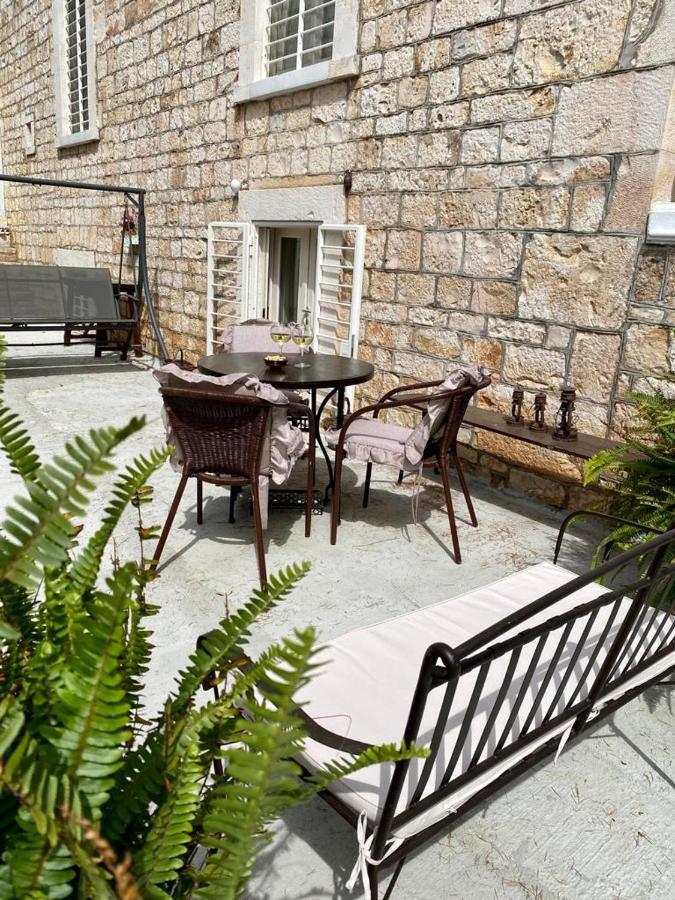 Dimora Dalia - Puglia Mia Apartments Monopoli Bagian luar foto