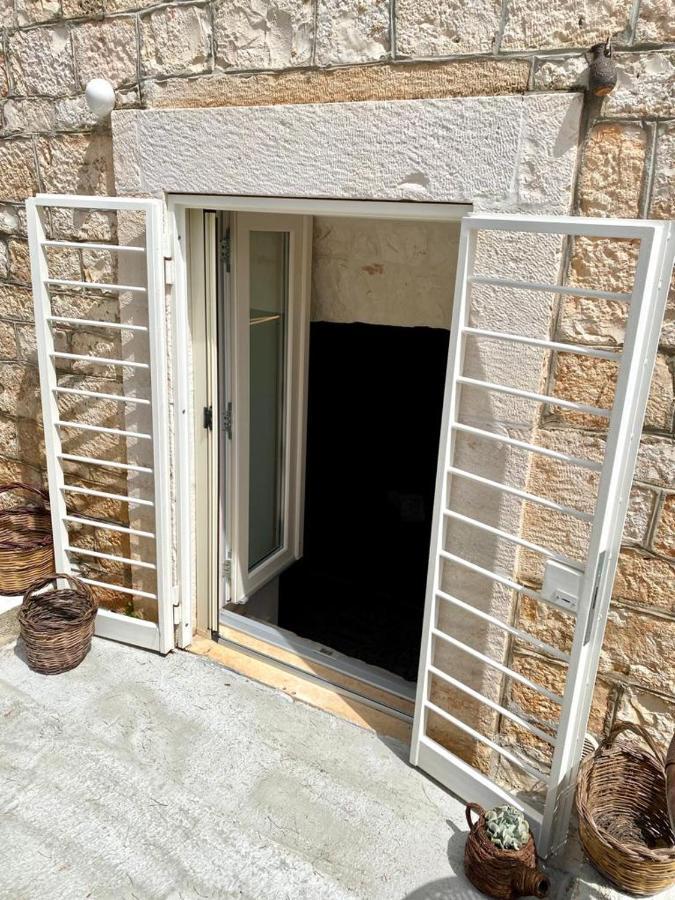Dimora Dalia - Puglia Mia Apartments Monopoli Bagian luar foto