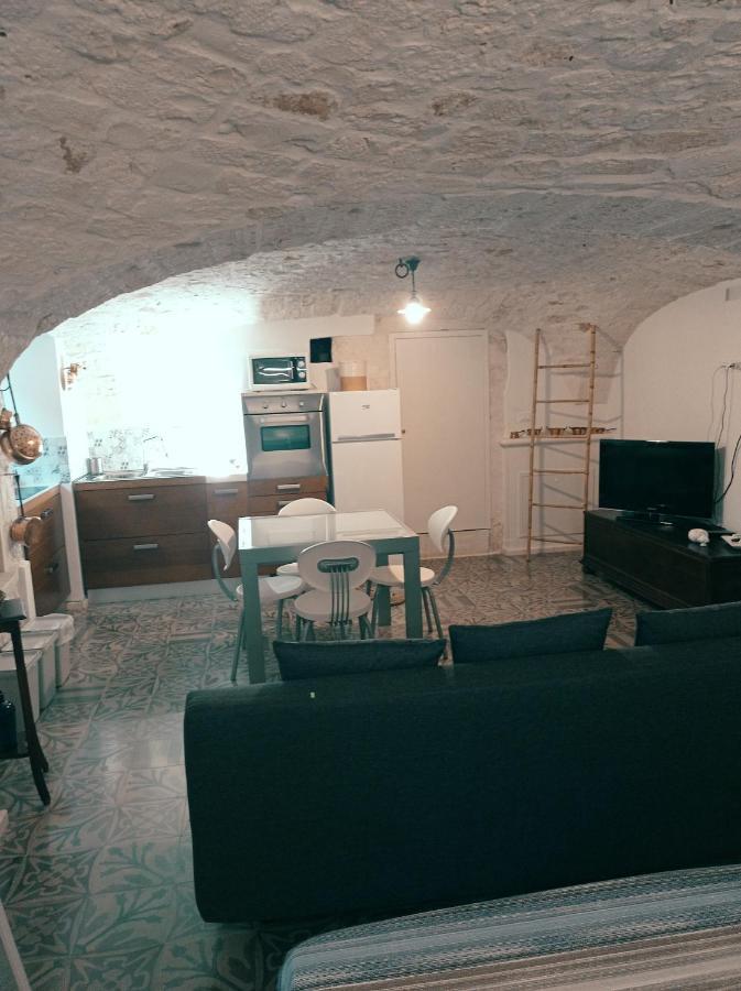 Dimora Dalia - Puglia Mia Apartments Monopoli Bagian luar foto
